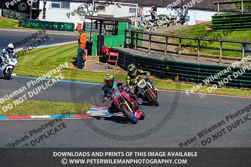 enduro digital images;event digital images;eventdigitalimages;mallory park;mallory park photographs;mallory park trackday;mallory park trackday photographs;no limits trackdays;peter wileman photography;racing digital images;trackday digital images;trackday photos